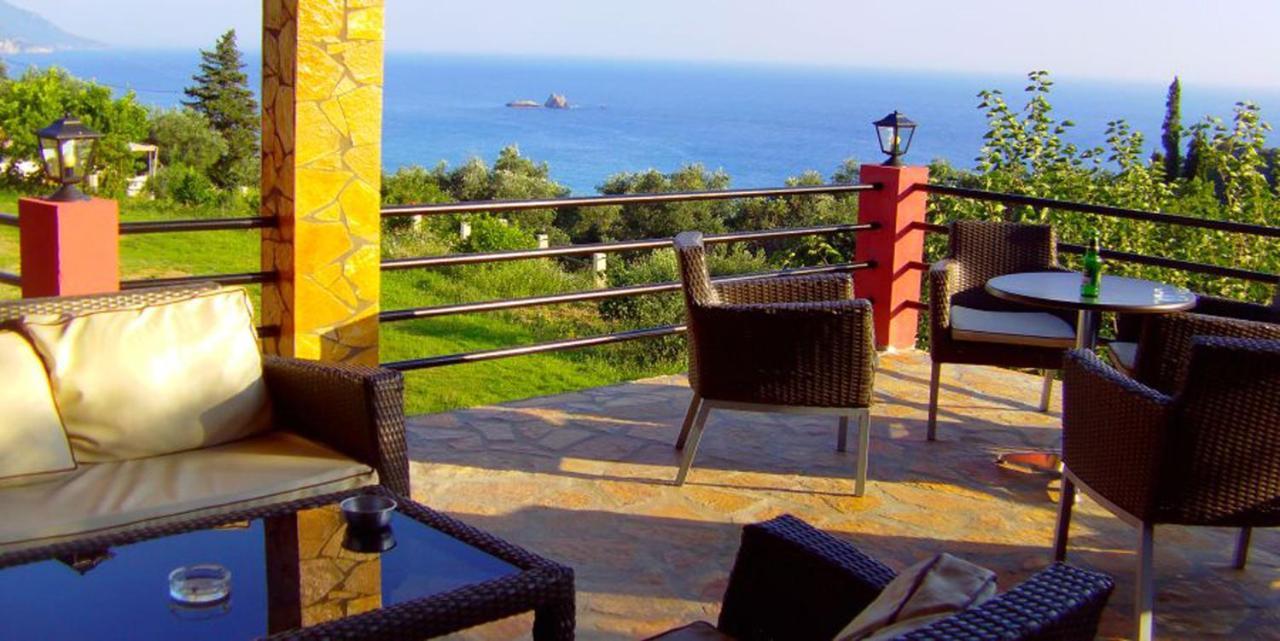 Large Apartment By The Pool - Pelekas Beach, Corfu Dış mekan fotoğraf